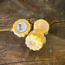 Load image into Gallery viewer, Bubble Bath Truffle - Mini Bubble Bath Bomb with Cocoa &amp; Mango Butter - 1 Truffle