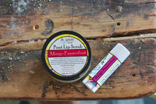 Load image into Gallery viewer, Mango Passionfruit Pout Lip Scrub