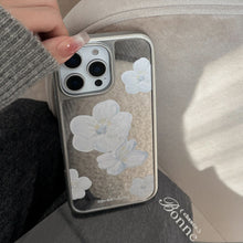 Load image into Gallery viewer, Gentle temperament applies to 16 Apple 15promax mobile phone case iphone17 mirror flower 13 Korean 15 electroplating