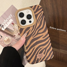 Load image into Gallery viewer, Personalized zebra pattern is suitable for iphone16 Apple 17 mobile phone case 15promax retro 14 suede 13 generation hair