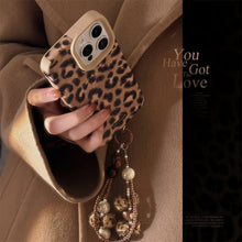 Load image into Gallery viewer, European and American leopard print plush rope for iphone16 iPhone case 15promax suede 14 retro 17 soft