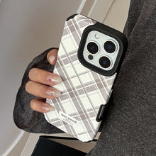 Load image into Gallery viewer, Korean ins leather pattern rhombus for iphone16 apple 17pro max mobile phone case british style 14 advanced 13