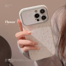 Load image into Gallery viewer, Sweet small floral application Apple 16 mobile phone case 15promax silver 17 leather iphone14 small fresh 12
