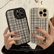Load image into Gallery viewer, Xiaoxiangfeng iphone16 is suitable for 17pro max iPhone case 11 women's 12 simple 15 black and white grid 8 flannel