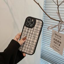 Load image into Gallery viewer, Xiaoxiangfeng iphone16 is suitable for 17pro max iPhone case 11 women's 12 simple 15 black and white grid 8 flannel