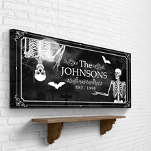 Load image into Gallery viewer, Halloween Family Name Sign