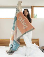 Load image into Gallery viewer, Patchwork Throw Blanket