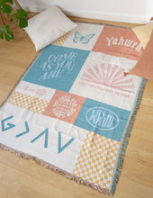 Load image into Gallery viewer, Patchwork Throw Blanket