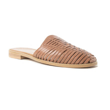 Load image into Gallery viewer, Madrigonna Sandals In Brown