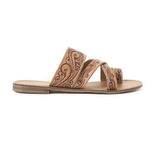 Load image into Gallery viewer, Delia Ridge Sandals In Brown