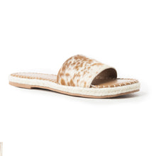 Load image into Gallery viewer, Running Pony Sandals In Brown &amp; White Hairon