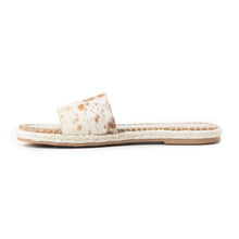 Load image into Gallery viewer, Running Pony Sandals In Brown &amp; White Hairon