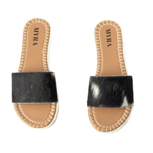 Load image into Gallery viewer, Running Pony Sandals In Black &amp; White Hairon