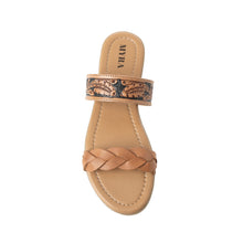 Load image into Gallery viewer, Diamond Ridge Sandals In Black and Brown