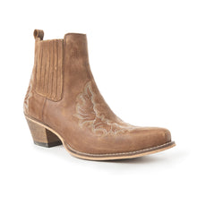 Load image into Gallery viewer, Dearling Ranch Booties In Brown