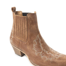 Load image into Gallery viewer, Dearling Ranch Booties In Brown