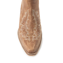 Load image into Gallery viewer, Dearling Ranch Booties In Brown
