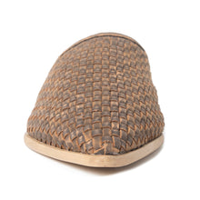 Load image into Gallery viewer, Spurloom Braided Sandals in Espresso Brown