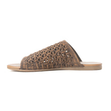 Load image into Gallery viewer, Dawnlace Desert Curve Sandals in Dusty Beige