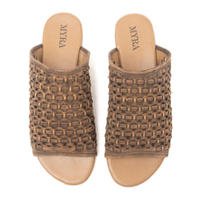 Load image into Gallery viewer, Dawnlace Desert Curve Sandals in Dusty Beige
