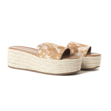 Load image into Gallery viewer, Mesa Mane Hairon Leather Sandals in Brown &amp; White