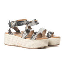 Load image into Gallery viewer, Longhorn Lasso Leather Sandals in Cowprint Hairon