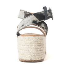 Load image into Gallery viewer, Longhorn Lasso Leather Sandals in Cowprint Hairon