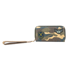 Load image into Gallery viewer, Myra Ranger’s Day Wallet in Moss Camo Green