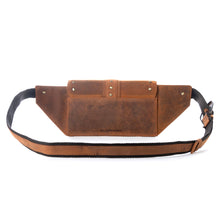 Load image into Gallery viewer, Yellowstone High Plains Studded Fanny Pack with Buckle in Amber