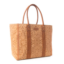 Load image into Gallery viewer, Yellowstone Bunkhouse Amber Weekender Bag