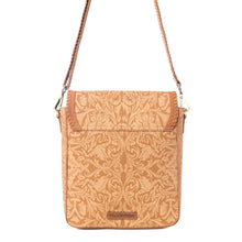 Load image into Gallery viewer, Yellowstone Rodeo Riverbend Weaved Buckle Bag