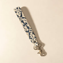 Load image into Gallery viewer, Myra Mojave Day Leather Keyfob in Dark Ivory