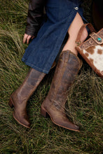 Load image into Gallery viewer, Myra Maple Creek Handtooled Bag in Sandroot Brown