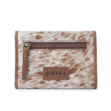 Load image into Gallery viewer, Myra Dune Wave Trail Credit Card Holder in Brindle Ivory