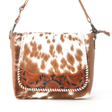 Load image into Gallery viewer, Myra Frontier Drift Hairon Leather Concealed Carry Bag in Canyon Brindle