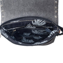 Load image into Gallery viewer, Myra Rustler Bend Canvas &amp; Hairon Bag in Brindle Chestnut