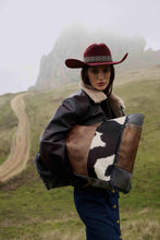 Load image into Gallery viewer, Myra Canyon Ridge Weekender Bag in Rustic Tan