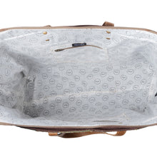 Load image into Gallery viewer, Myra Canyon Range Weekender Bag in Olive Green