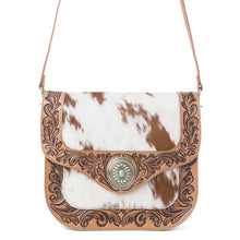 Load image into Gallery viewer, Myra Yellowstone Frontier Ridge Handtooled Bag in Oat Mocha