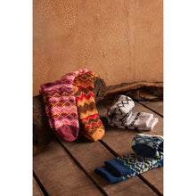 Load image into Gallery viewer, Mountain Lodge Patterned Sock