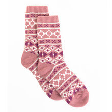 Load image into Gallery viewer, Lingenberry Pattern Socks