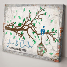 Load image into Gallery viewer, Love Birds Couple Sign