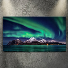 Load image into Gallery viewer, Lake And Northern Lights Canvas Wall Art