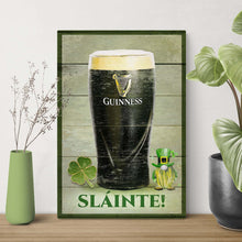 Load image into Gallery viewer, Sláinte! St. Patrick's Day Sign