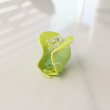 Load image into Gallery viewer, Tennis Claw Clip