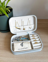 Load image into Gallery viewer, The Jewelry Travel Case