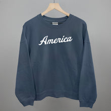 Load image into Gallery viewer, Vintage America (White Ink)