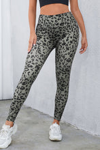 Load image into Gallery viewer, Leopard Print Wide Waistband Leggings