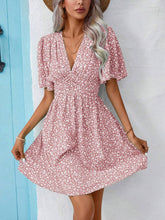 Load image into Gallery viewer, Printed V-Neck Half Sleeve Mini Dress