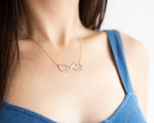 Load image into Gallery viewer, Eternal Love Infinity Necklace - Personalized Gold Necklace with Names &amp; Heart